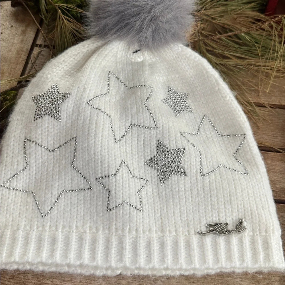 Karl Lagerfeld ivory and silver hat and gloves set